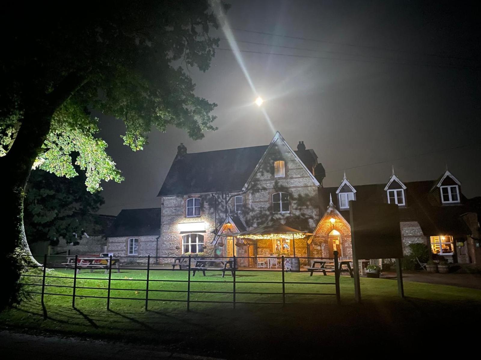 The Fox Inn Ansty  Ngoại thất bức ảnh
